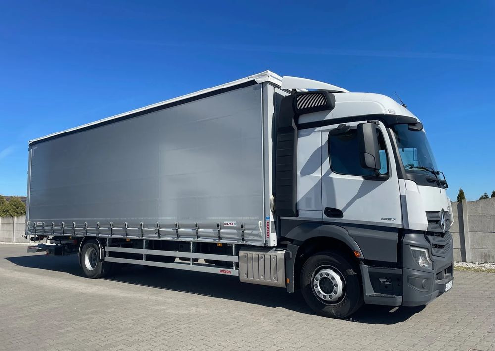 Mercedes-Benz ACTROS 1827, Firanka 9,5 m! - Lastbil med presenning: billede 4 Mercedes-Benz ACTROS 1827, Firanka 9,5 m! - Lastbil med presenning: billede 4