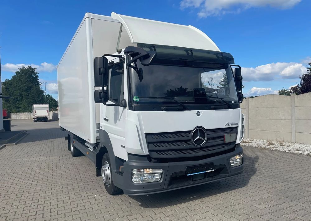 Mercedes-Benz ATEGO 816 ,ładowność 3,1 tony! - Lastbil varevogn: billede 3 Mercedes-Benz ATEGO 816 ,ładowność 3,1 tony! - Lastbil varevogn: billede 3