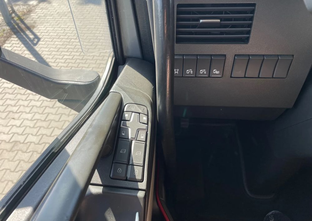 Trækker Volvo FH 460: billede 11 Trækker Volvo FH 460: billede 11