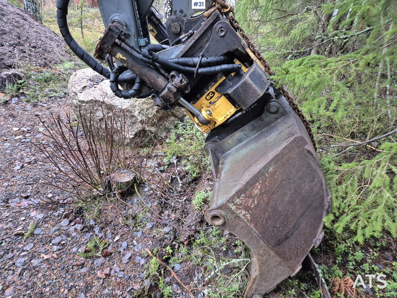 Lännen 8800E Kaivurikuormaaja - Gravelæssemaskine: billede 5 Lännen 8800E Kaivurikuormaaja - Gravelæssemaskine: billede 5