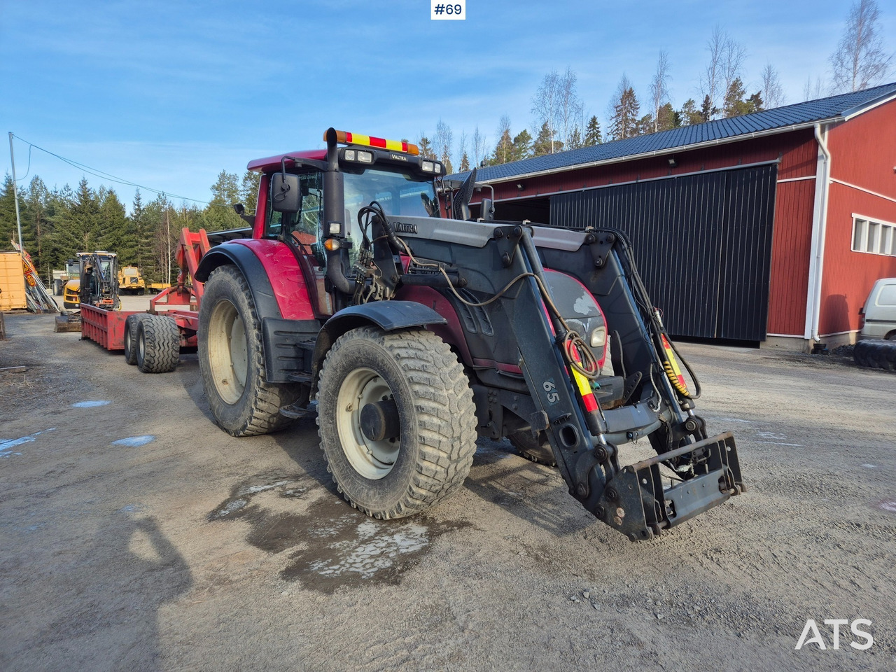 Valtra T182 - Traktor: billede 4 Valtra T182 - Traktor: billede 4