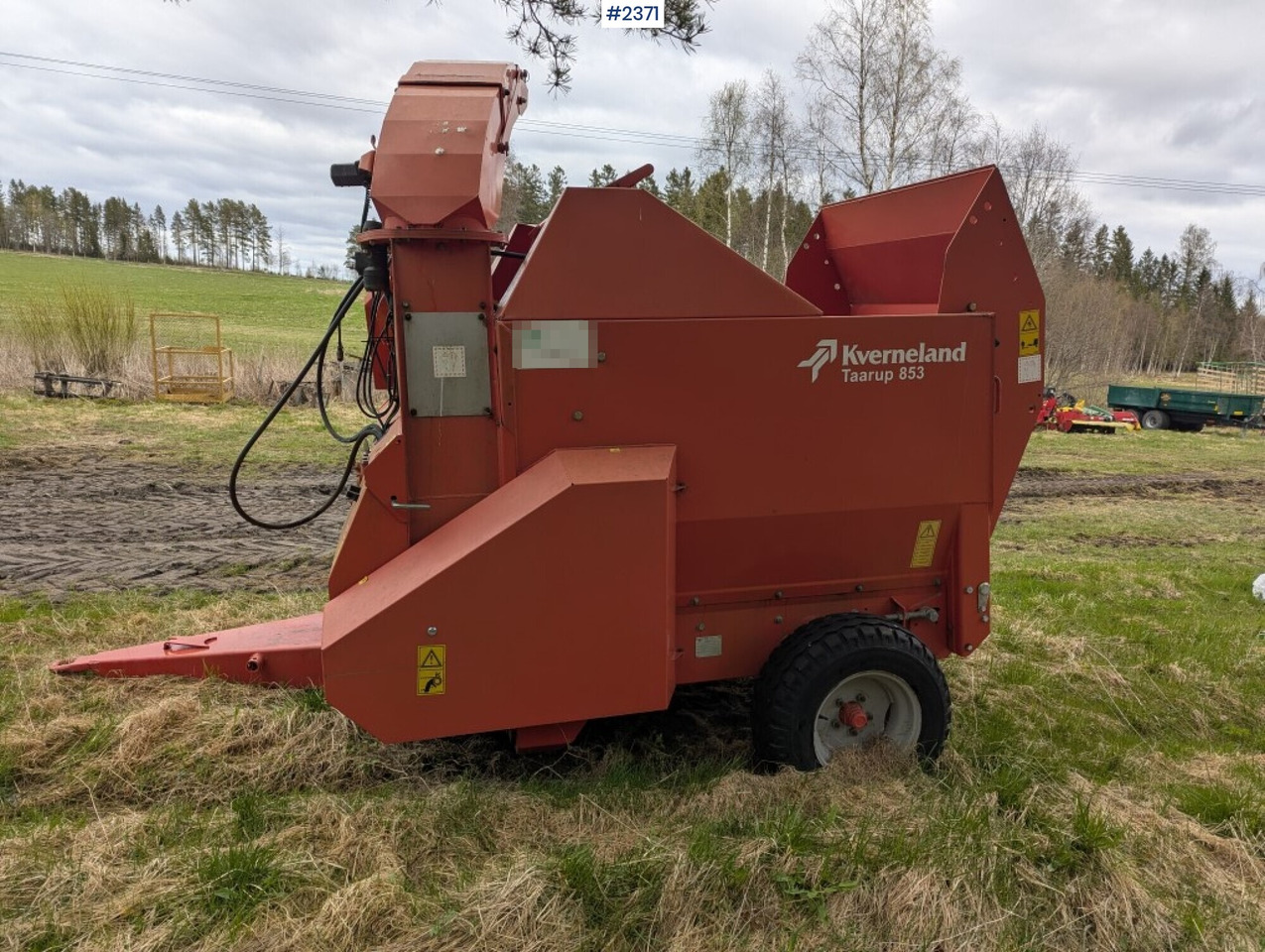 Bale cutter / Feed shredder Kverneland Taarup 853 - Udstyr til hø: billede 3 Bale cutter / Feed shredder Kverneland Taarup 853 - Udstyr til hø: billede 3