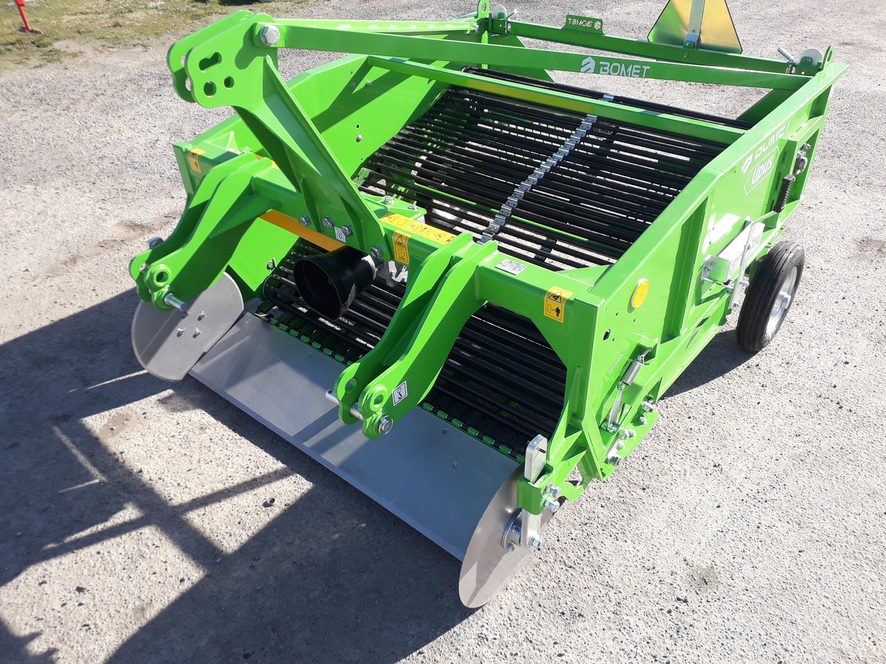 BOMET Arracheuse à Pommes de Terre 2 rangs UPUS - Kartoffeloptager: billede 1 BOMET Arracheuse à Pommes de Terre 2 rangs UPUS - Kartoffeloptager: billede 1
