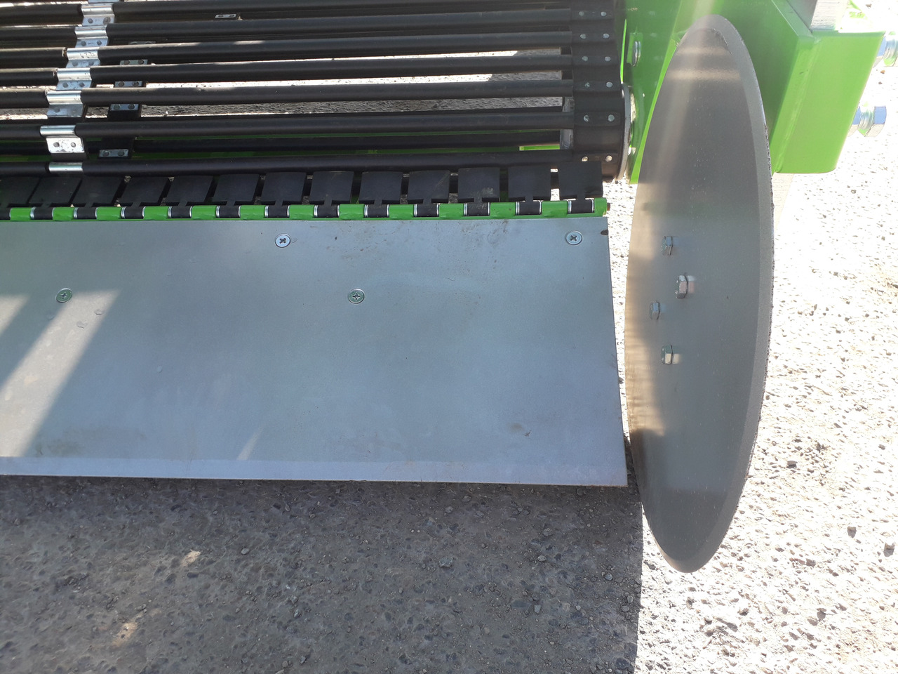 BOMET Arracheuse à Pommes de Terre 2 rangs UPUS - Kartoffeloptager: billede 3 BOMET Arracheuse à Pommes de Terre 2 rangs UPUS - Kartoffeloptager: billede 3