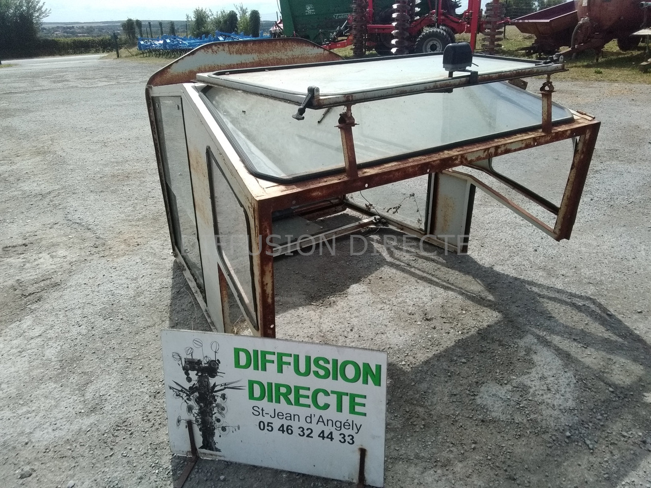 CLAAS CABINE - Førerhus for Landbrugsmaskine: billede 1 CLAAS CABINE - Førerhus for Landbrugsmaskine: billede 1