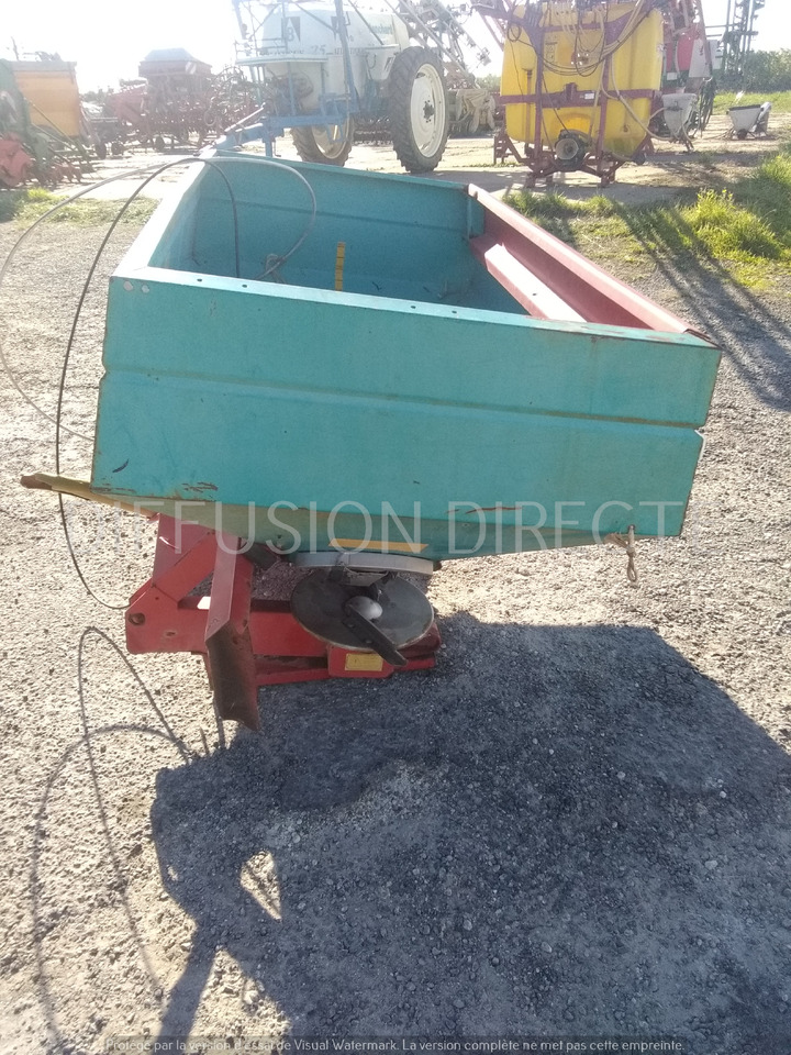 SULKY DISTRIBUTEUR D'ENGRAIS DPX 1155 - Gødningsspreder: billede 4 SULKY DISTRIBUTEUR D'ENGRAIS DPX 1155 - Gødningsspreder: billede 4