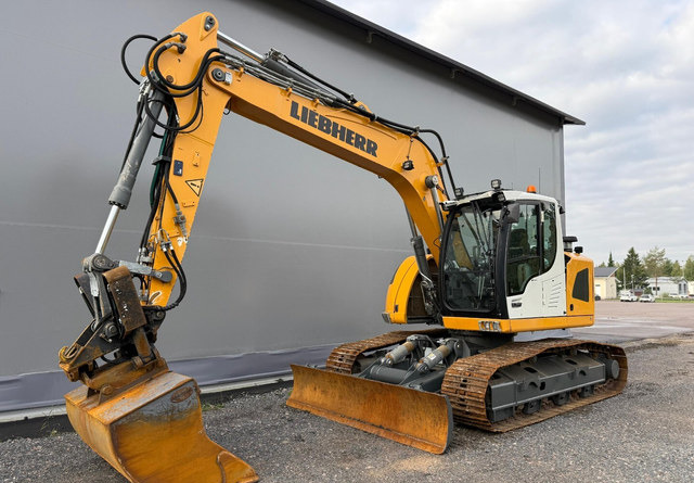 LiebherrR920 Compact + Marttiini - Bæltegravemaskine: billede 1 LiebherrR920 Compact + Marttiini - Bæltegravemaskine: billede 1