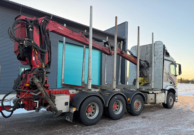 Mercedes-BenzArocs 8x4 Nosturilla! - Tømmerbil, Lastbil med kran: billede 5 Mercedes-BenzArocs 8x4 Nosturilla! - Tømmerbil, Lastbil med kran: billede 5