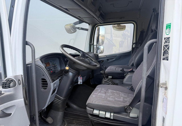 Lastbil varevogn Mercedes-BenzAtego kaappi + perälauta: billede 12