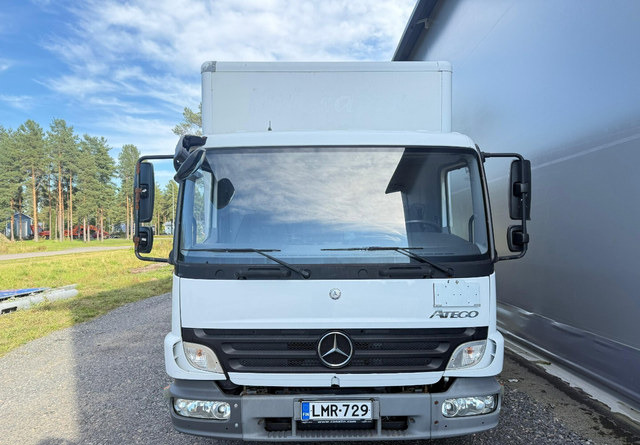 Lastbil varevogn Mercedes-BenzAtego kaappi + perälauta: billede 9