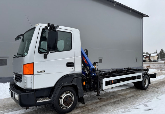 NissanAtleon - Lastbil kroghejs, Lastbil med kran: billede 1 NissanAtleon - Lastbil kroghejs, Lastbil med kran: billede 1