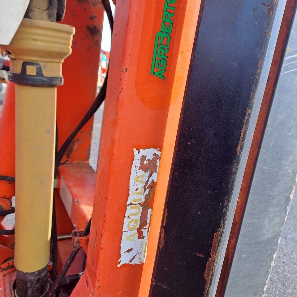 ERPICE ROTANTE PIEGHEVOLE MASCHIO AQUILA 5000 - Jordfræser: billede 4 ERPICE ROTANTE PIEGHEVOLE MASCHIO AQUILA 5000 - Jordfræser: billede 4