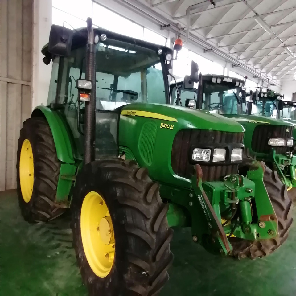 JOHN DEERE 5070 M - Traktor: billede 3 JOHN DEERE 5070 M - Traktor: billede 3