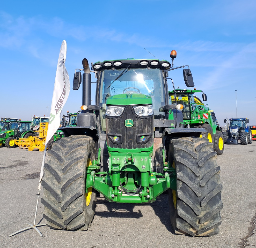 JOHN DEERE 6215R - ASTA AGRIBERTOCCHI - Traktor: billede 1 JOHN DEERE 6215R - ASTA AGRIBERTOCCHI - Traktor: billede 1