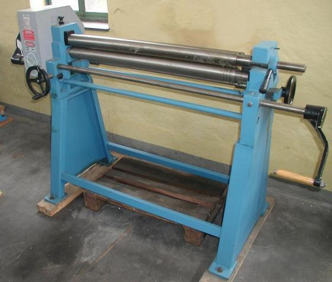 Dreiwalzen-Rundbiegemaschine AKYAPAK - Metalbearbejdningsmaskine: billede 1 Dreiwalzen-Rundbiegemaschine AKYAPAK - Metalbearbejdningsmaskine: billede 1