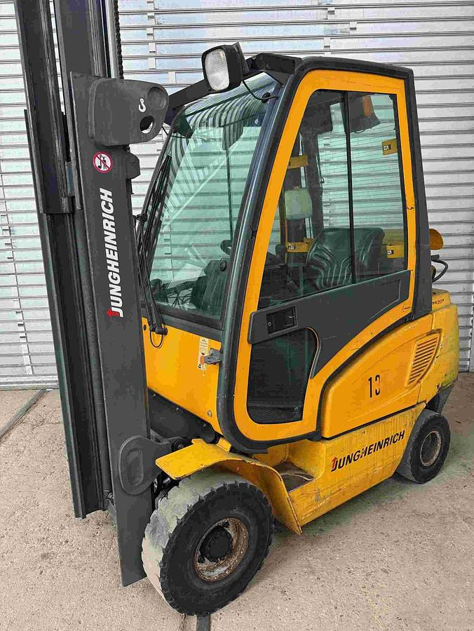 Gabelstapler JUNGHEINRICH, mit Gasantrieb - Gas gaffeltruck: billede 3 Gabelstapler JUNGHEINRICH, mit Gasantrieb - Gas gaffeltruck: billede 3