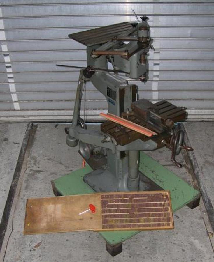 Gravier- u. Kopierfräsmaschine DECKEL G 1 U - Fræsemaskine: billede 1 Gravier- u. Kopierfräsmaschine DECKEL G 1 U - Fræsemaskine: billede 1