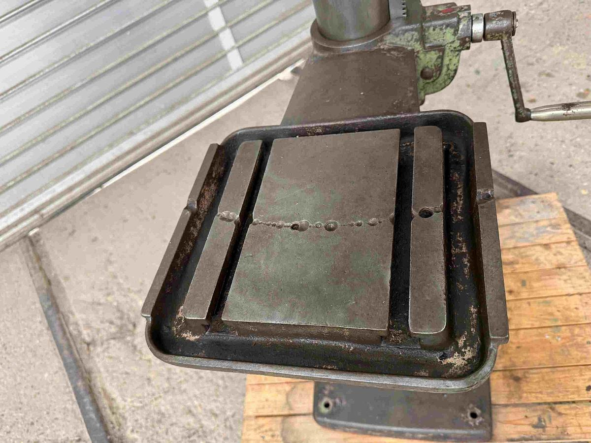 Säulenbohrmaschine FLOTT - Søjleboremaskine: billede 3 Säulenbohrmaschine FLOTT - Søjleboremaskine: billede 3