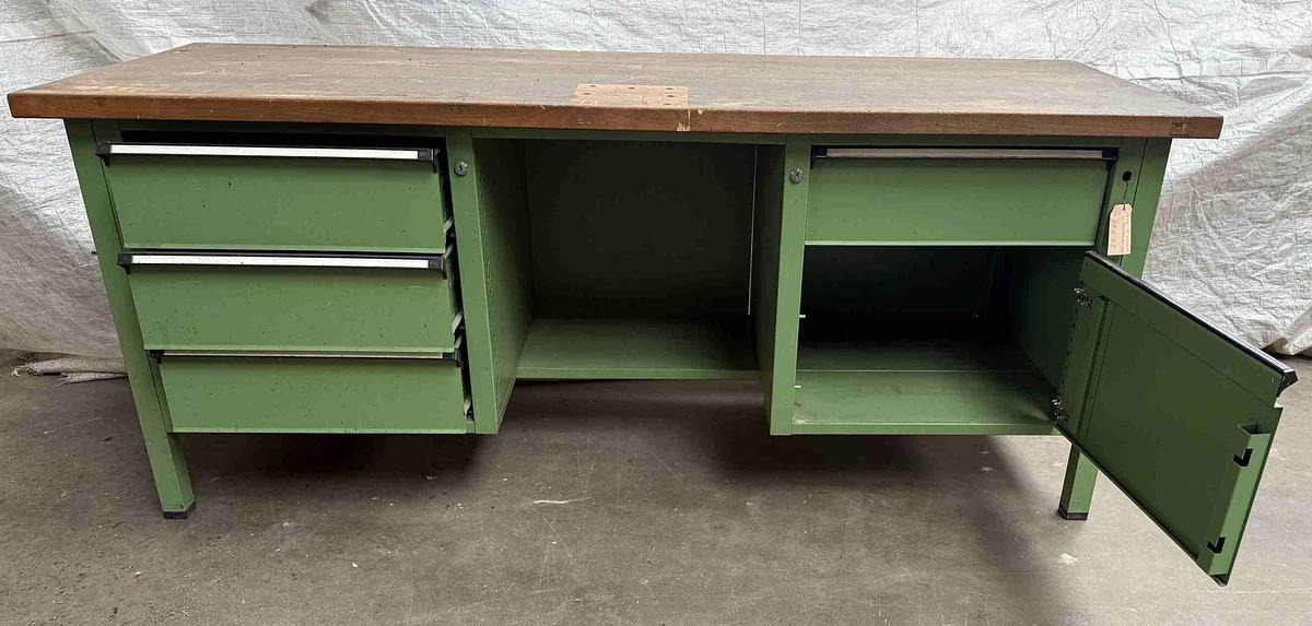 Werkbank - Værkstedsudstyr: billede 3 Werkbank - Værkstedsudstyr: billede 3