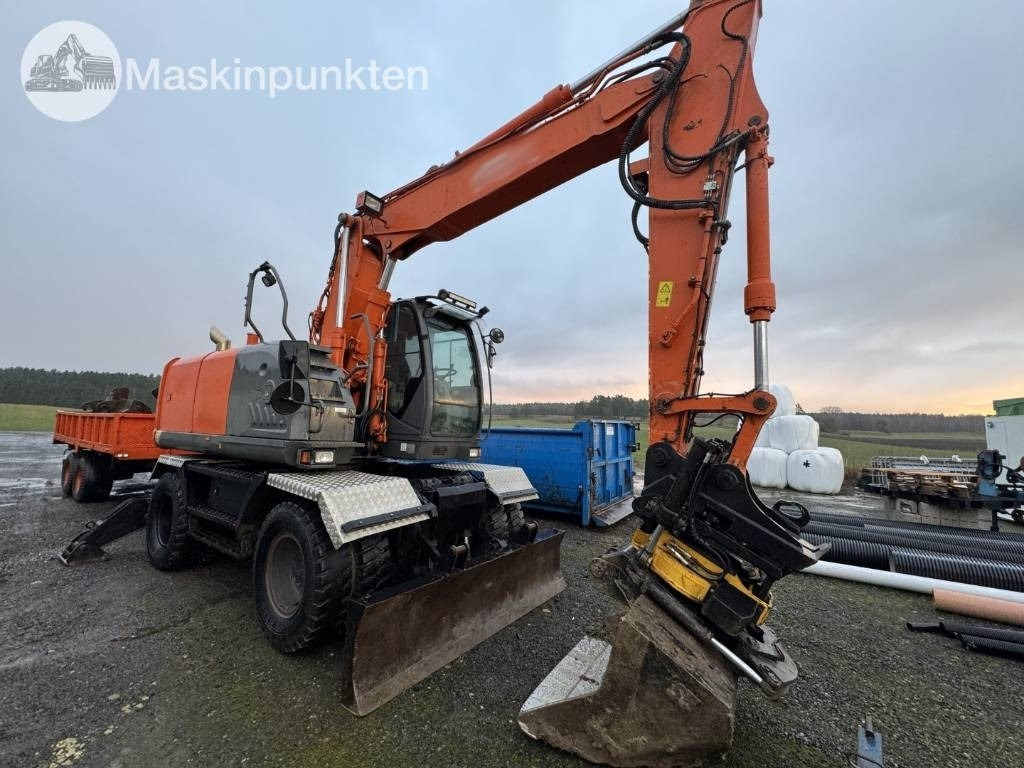Hitachi ZX 140 W-3 Med vagn och redskap! - Hjulgravemaskine: billede 4 Hitachi ZX 140 W-3 Med vagn och redskap! - Hjulgravemaskine: billede 4