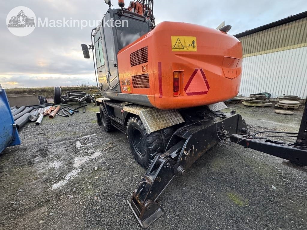 Hitachi ZX 140 W-3 Med vagn och redskap! - Hjulgravemaskine: billede 2 Hitachi ZX 140 W-3 Med vagn och redskap! - Hjulgravemaskine: billede 2
