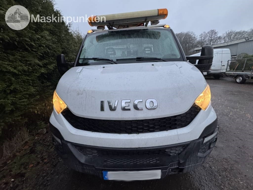 Iveco Daily 70C17H med Fassi F40 kran - Lastbil med kran: billede 5 Iveco Daily 70C17H med Fassi F40 kran - Lastbil med kran: billede 5