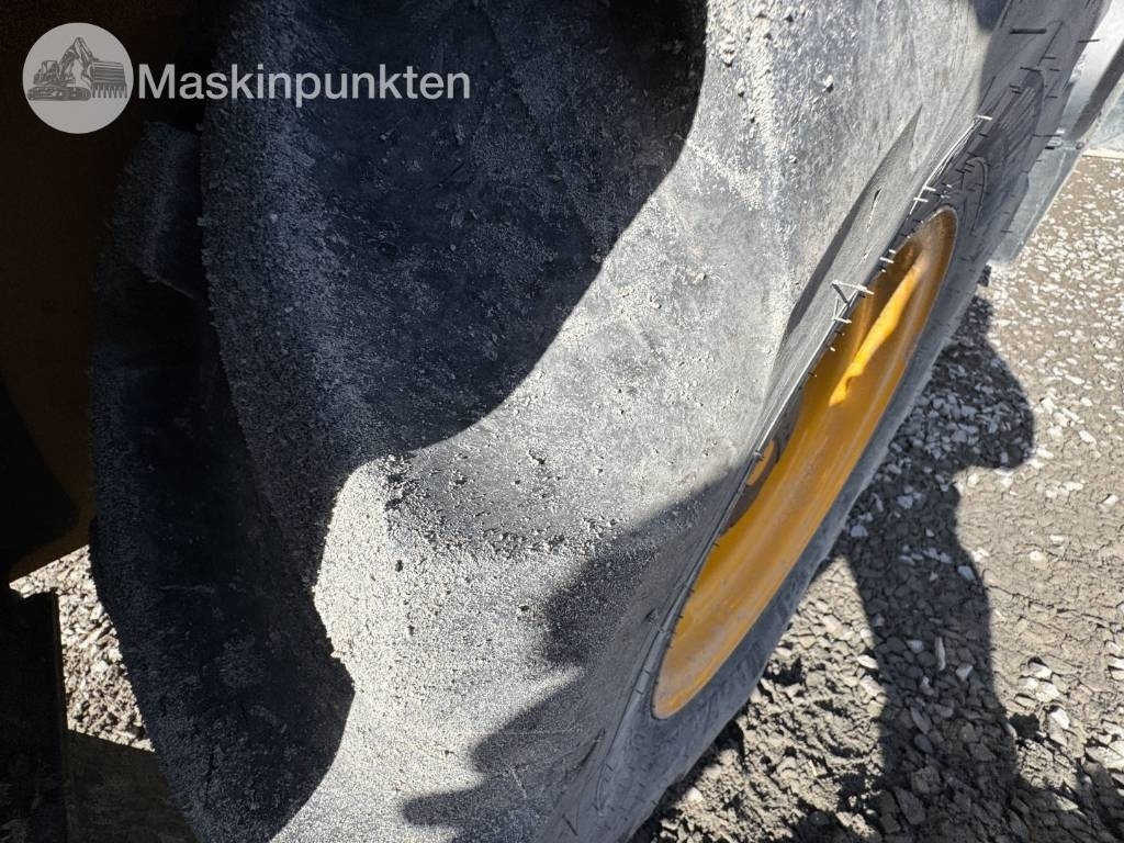 Gummihjulslæsser JCB 409: billede 24