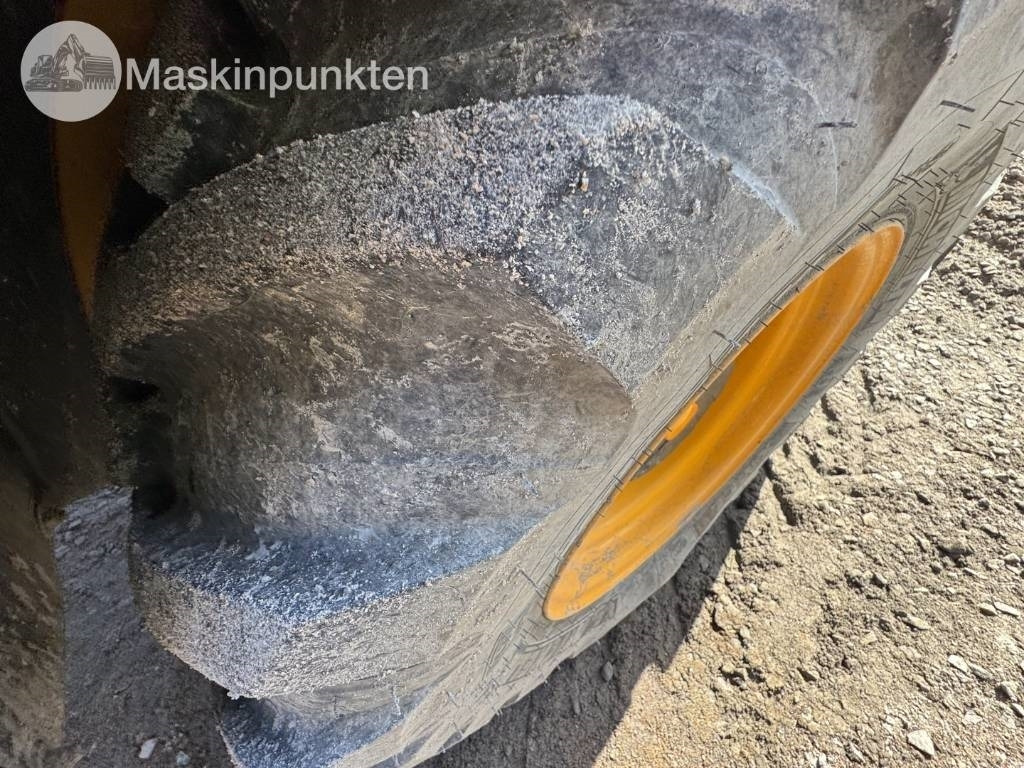 Gummihjulslæsser JCB 409: billede 19