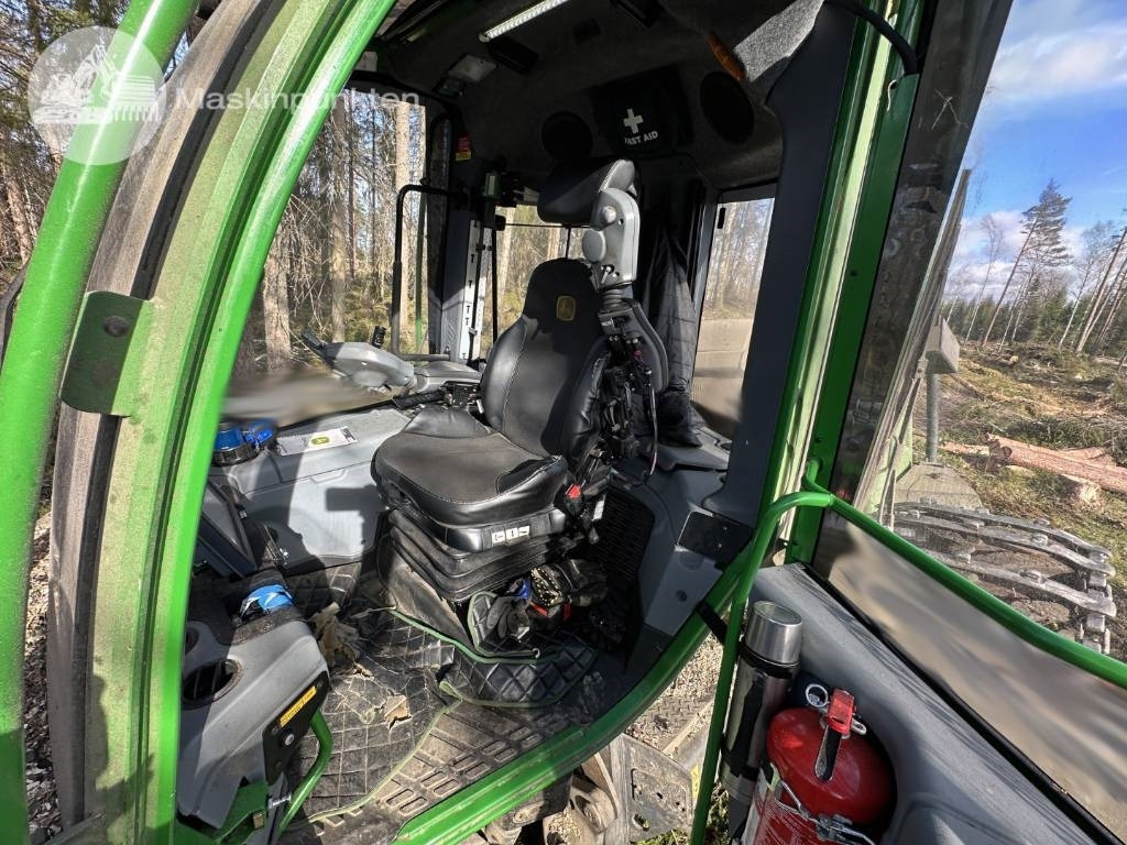 Skovmaskine John Deere 1470 G: billede 11 Skovmaskine John Deere 1470 G: billede 11