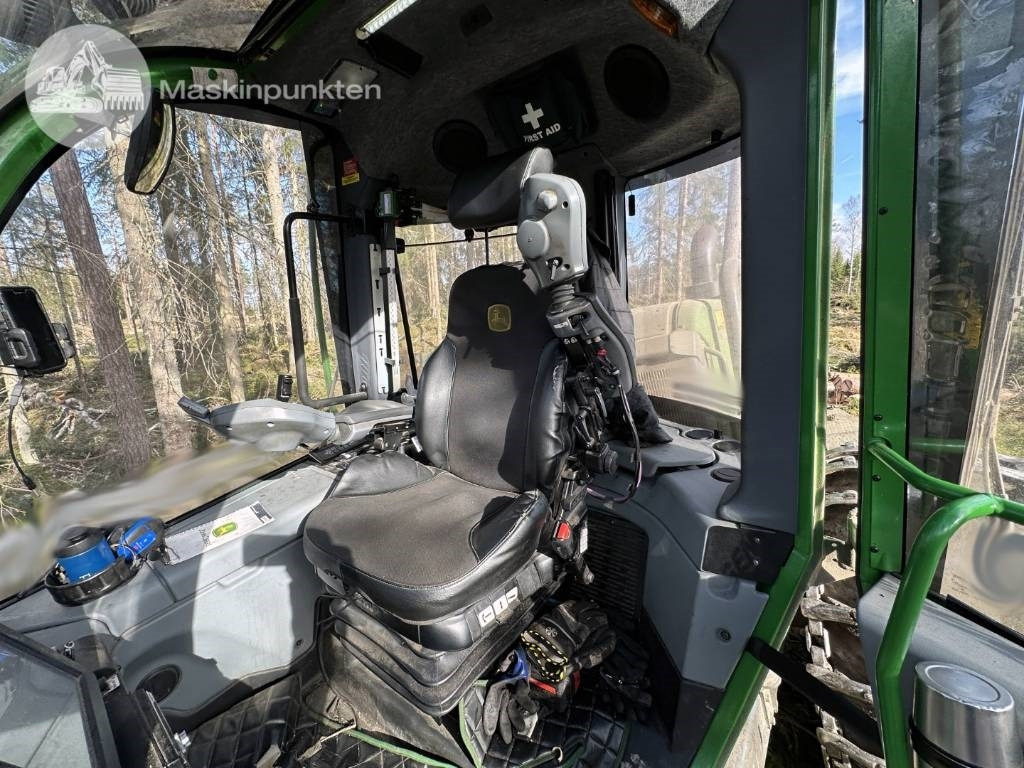 Skovmaskine John Deere 1470 G: billede 12 Skovmaskine John Deere 1470 G: billede 12