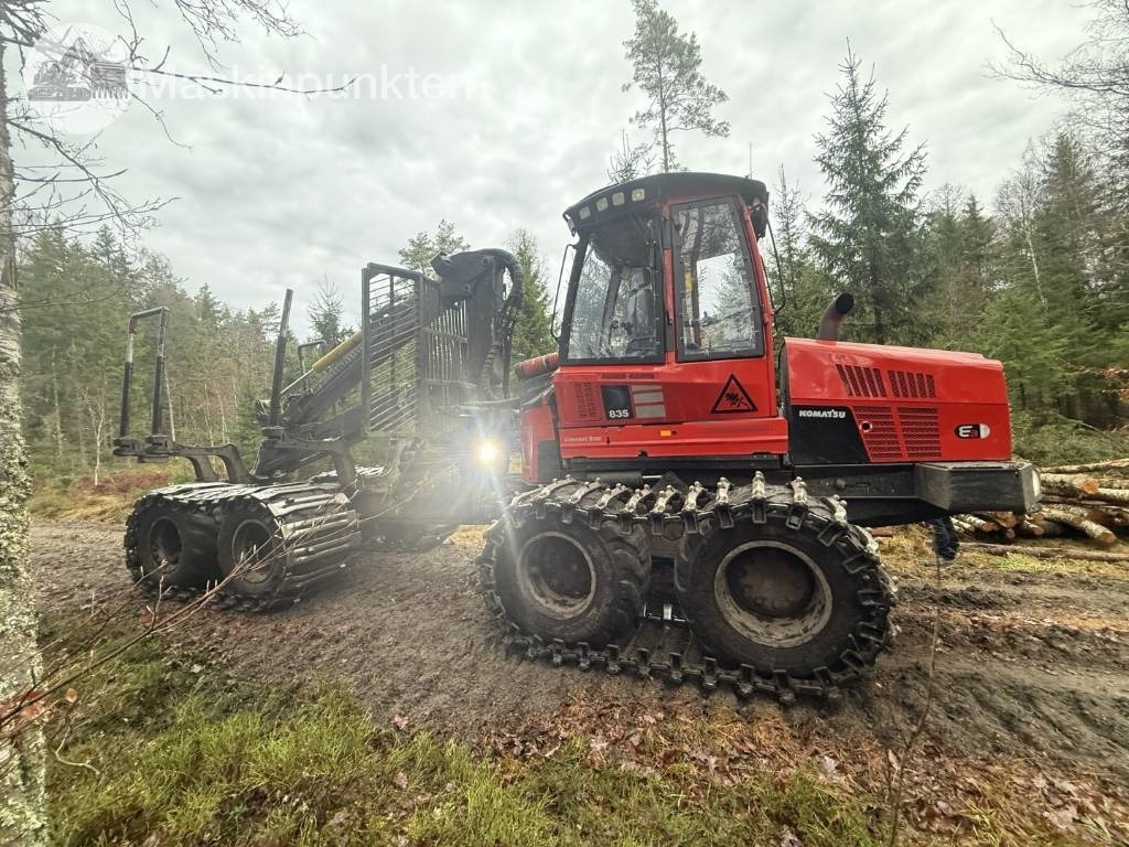 Komatsu 835 - Udkørselsmaskine: billede 4 Komatsu 835 - Udkørselsmaskine: billede 4