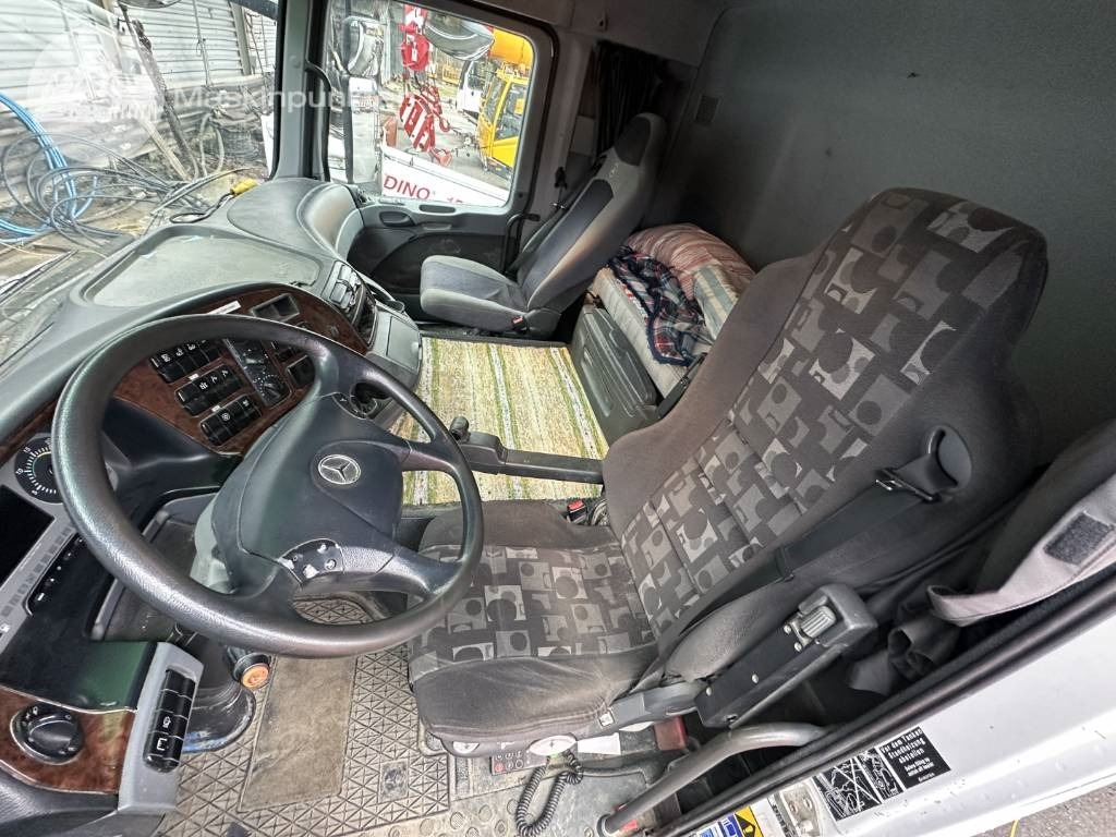 Leje en Mercedes-Benz 2651 L 8X4 Junjin jxzr42-5.16hp  Mercedes-Benz 2651 L 8X4 Junjin jxzr42-5.16hp: billede 15