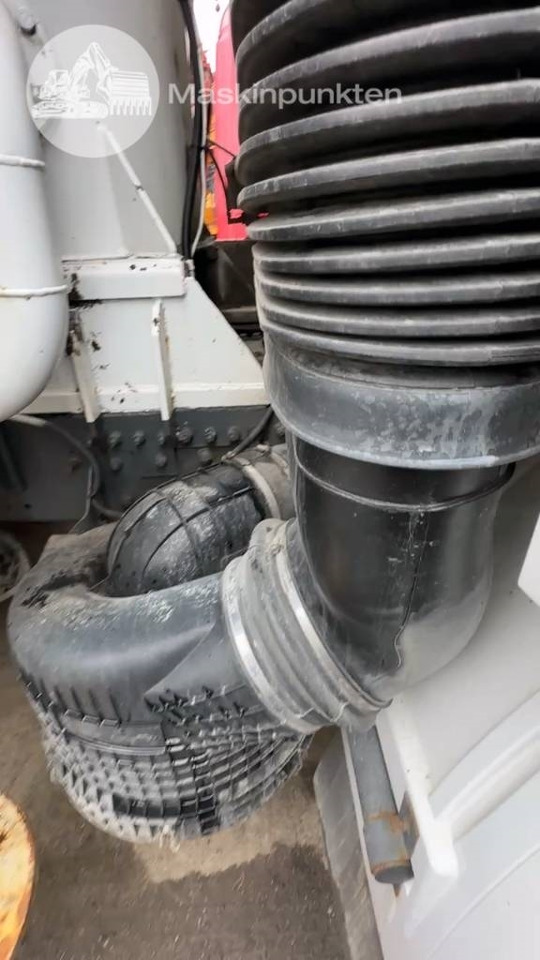 Leje en Mercedes-Benz 2651 L 8X4 Junjin jxzr42-5.16hp  Mercedes-Benz 2651 L 8X4 Junjin jxzr42-5.16hp: billede 49