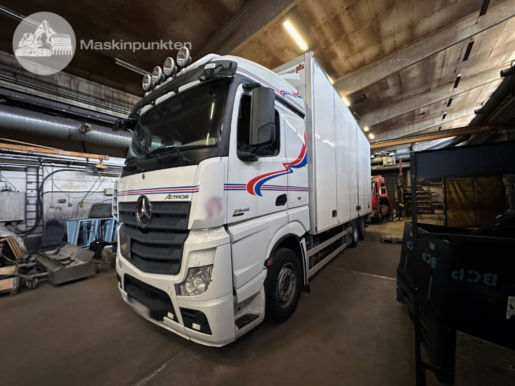 Mercedes-Benz Actros 2545 - Lastbil varevogn: billede 1 Mercedes-Benz Actros 2545 - Lastbil varevogn: billede 1