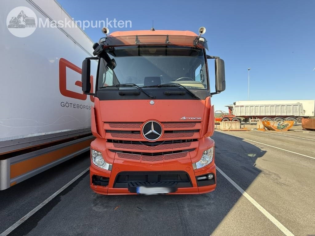 Mercedes-Benz Actros 2551 - Kølevogn lastbil: billede 2 Mercedes-Benz Actros 2551 - Kølevogn lastbil: billede 2