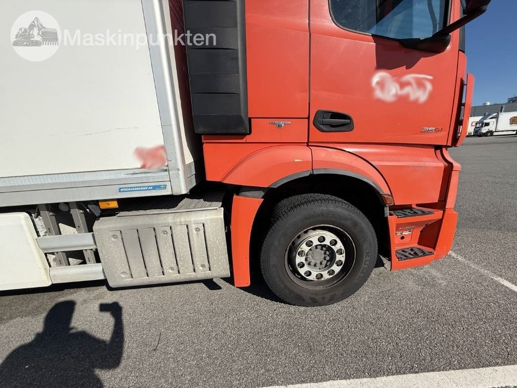 Kølevogn lastbil Mercedes-Benz Actros 2551: billede 43 Kølevogn lastbil Mercedes-Benz Actros 2551: billede 43