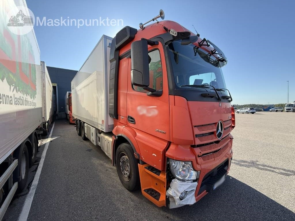 Mercedes-Benz Actros 2551 - Kølevogn lastbil: billede 3 Mercedes-Benz Actros 2551 - Kølevogn lastbil: billede 3