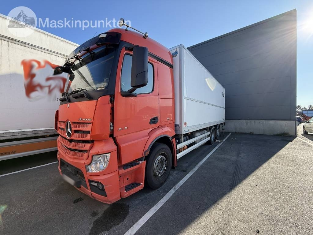 Mercedes-Benz Actros 2551 - Kølevogn lastbil: billede 1 Mercedes-Benz Actros 2551 - Kølevogn lastbil: billede 1