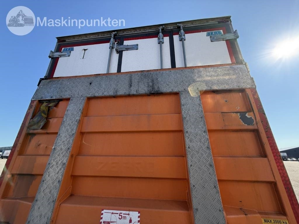 Kølevogn lastbil Mercedes-Benz Actros 2551: billede 38 Kølevogn lastbil Mercedes-Benz Actros 2551: billede 38