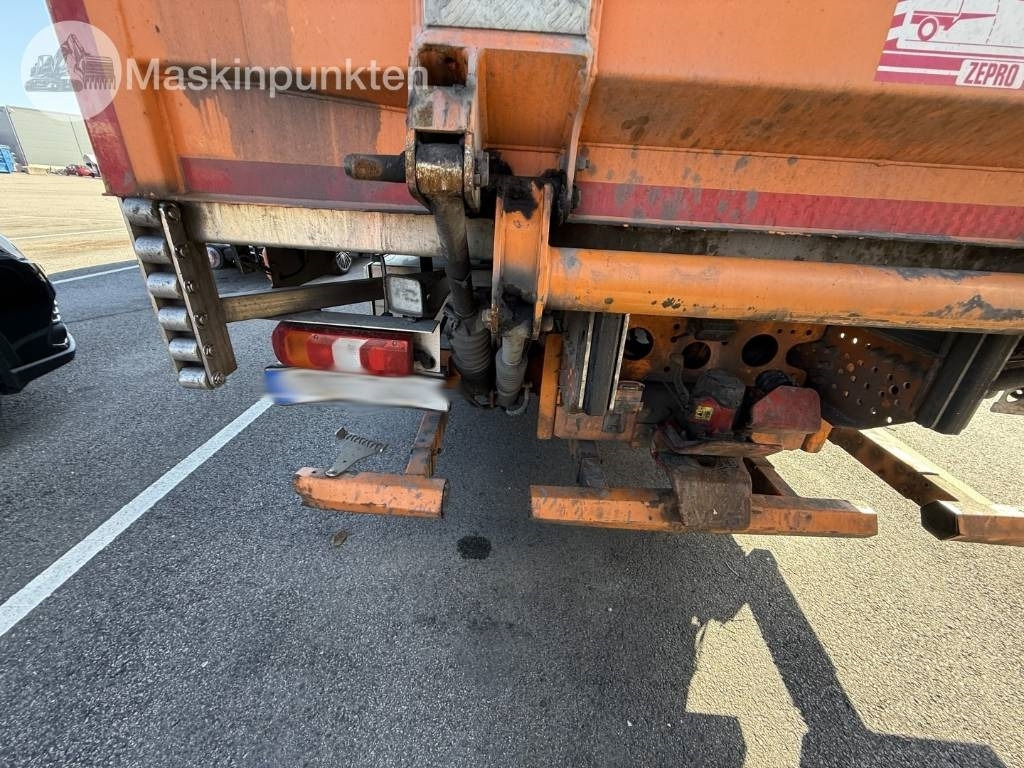 Kølevogn lastbil Mercedes-Benz Actros 2551: billede 36 Kølevogn lastbil Mercedes-Benz Actros 2551: billede 36