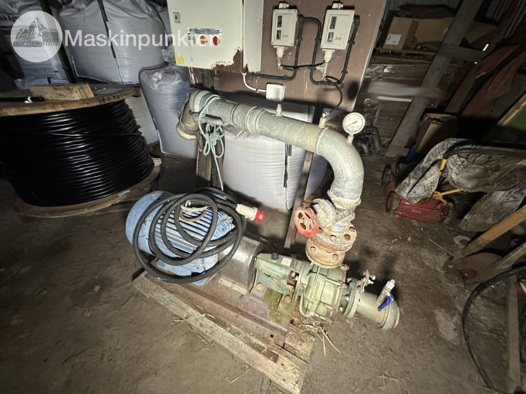 Rosenqvists Bevattningspump med elmotor - Vandingssystem: billede 1 Rosenqvists Bevattningspump med elmotor - Vandingssystem: billede 1