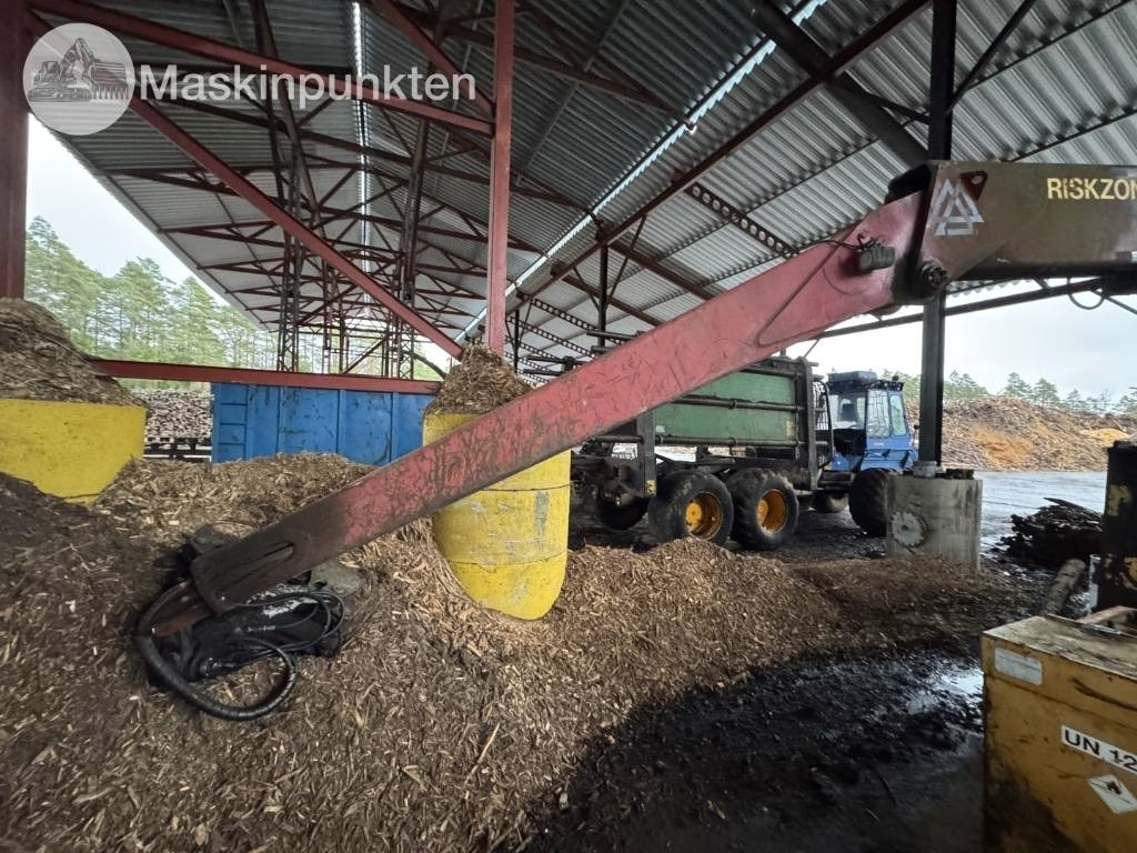 Scania P 124 G med Timberman - Tømmerbil: billede 4 Scania P 124 G med Timberman - Tømmerbil: billede 4