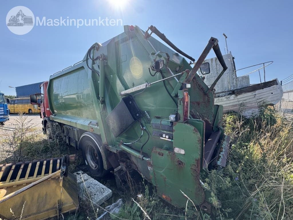 Scania P 94 D - Affaldsmaskine: billede 2 Scania P 94 D - Affaldsmaskine: billede 2