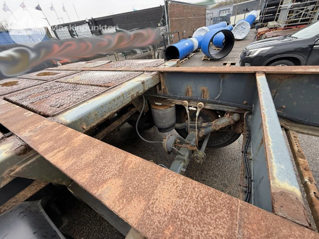 Containerbil/ Veksellad sættevogn Schweriner CS 40: billede 15
