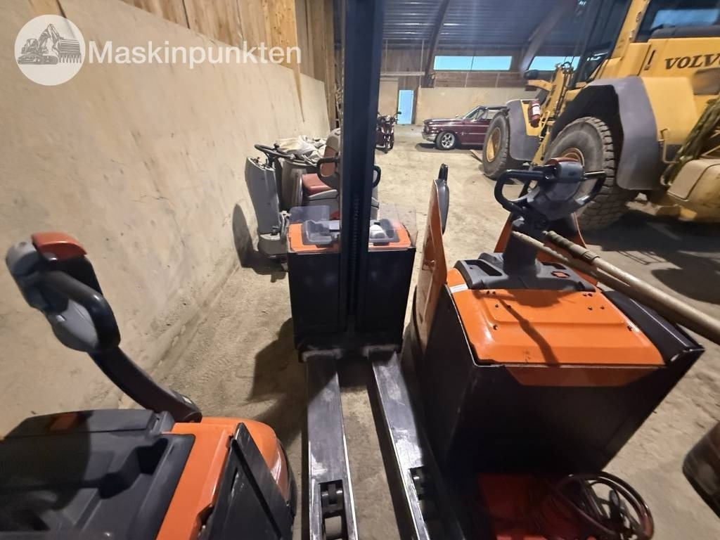 Toyota BT SWE 80 L - El gaffeltruck: billede 5 Toyota BT SWE 80 L - El gaffeltruck: billede 5