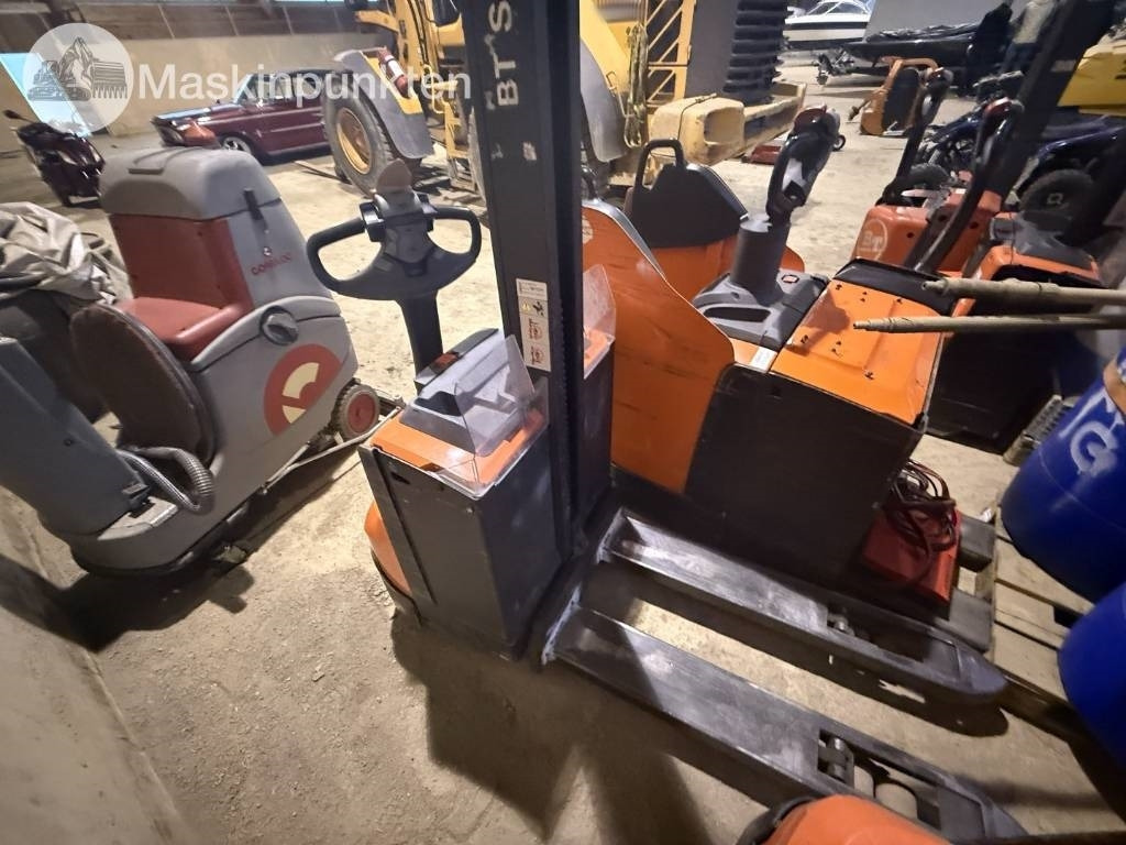 Toyota BT SWE 80 L - El gaffeltruck: billede 4 Toyota BT SWE 80 L - El gaffeltruck: billede 4