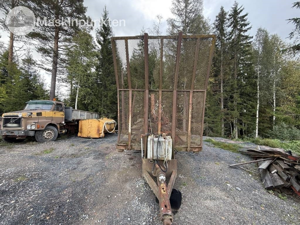 Traktorvagn med kran - Landbrugsvogn: billede 2 Traktorvagn med kran - Landbrugsvogn: billede 2