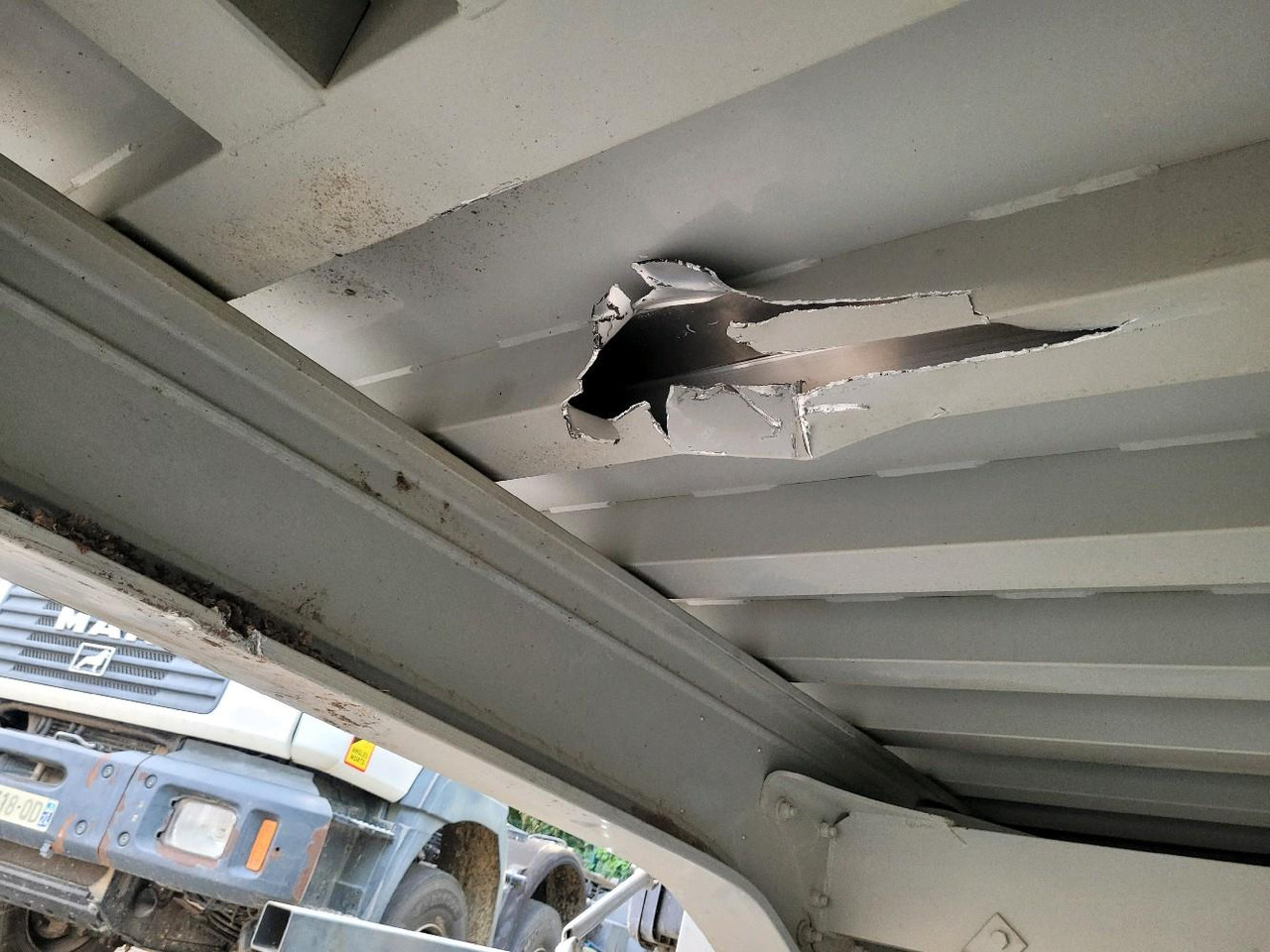 Tipvogn sættevogn BENALU BENNE C39 3 ESSIEUX: billede 19 Tipvogn sættevogn BENALU BENNE C39 3 ESSIEUX: billede 19