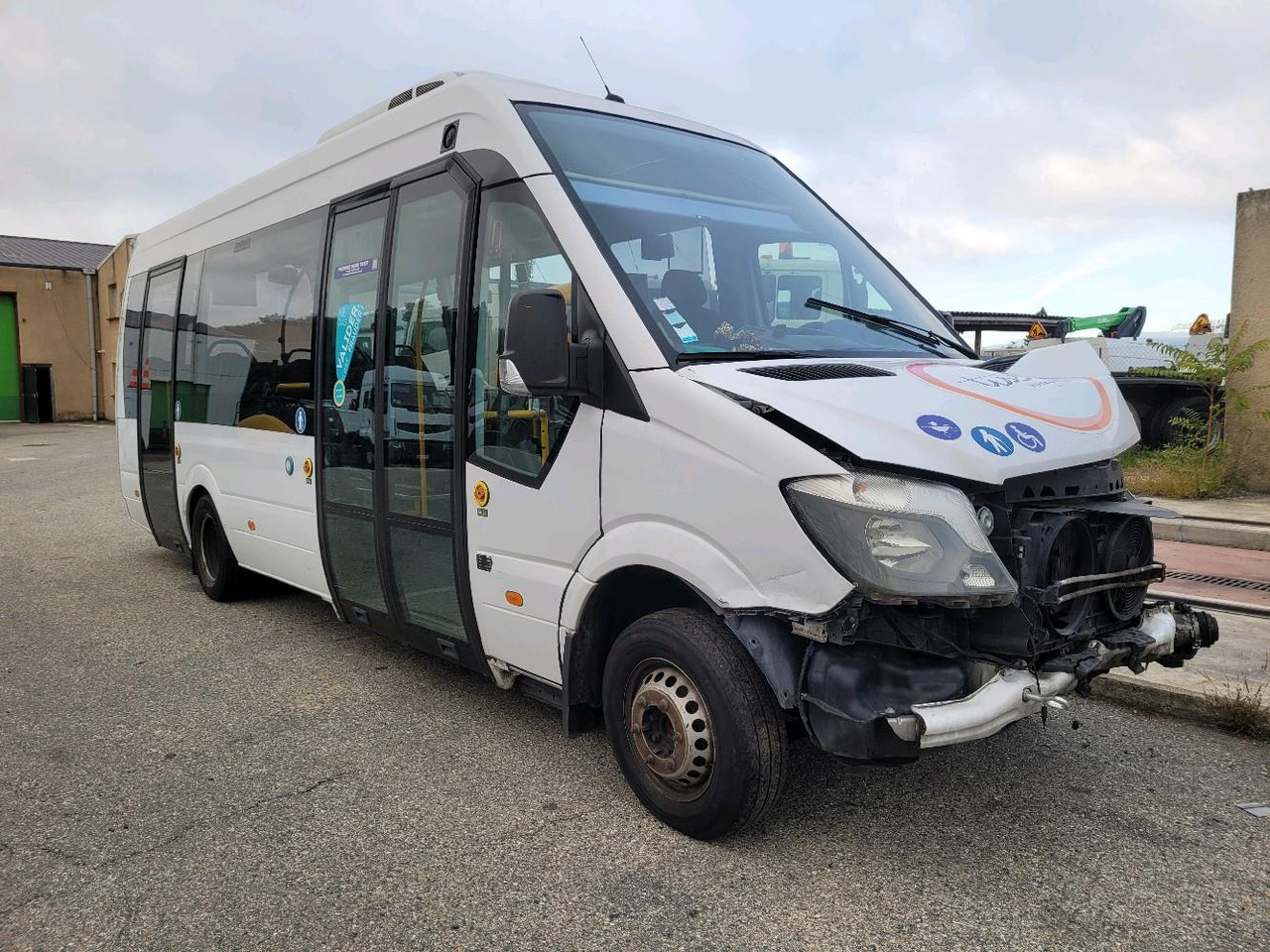 MERCEDES SPRINTER II CHASSIS 5.0T 516 C - Minibus, Persontransport: billede 1 MERCEDES SPRINTER II CHASSIS 5.0T 516 C - Minibus, Persontransport: billede 1