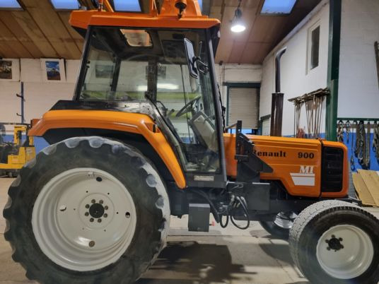 Renault RENAULT 900 MI - Traktor: billede 2 Renault RENAULT 900 MI - Traktor: billede 2